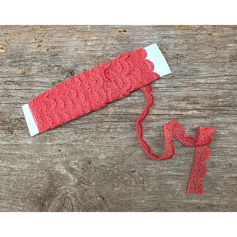 Vintage Red Flat Lace Trim 5 Yards Journals Sewing Gifts 1/2" Scalloped NOS